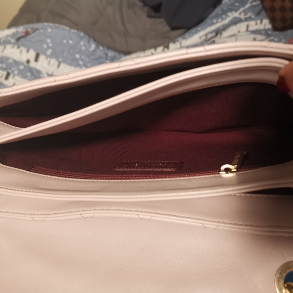 Chanel single flap (seasonal) - Picture 7 of 9